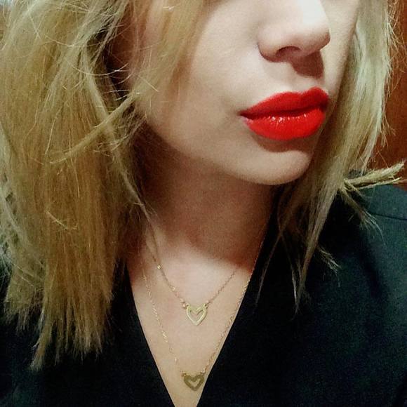 Meet your Posher, María - Picture 1 of 1